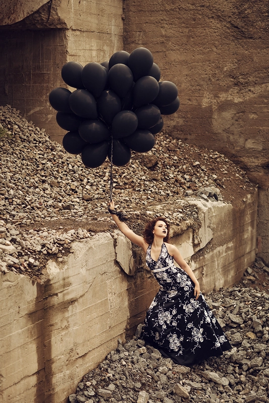 Foto zum Blogartikel - Schwarze Luftballons