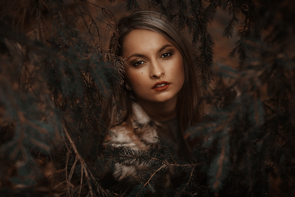 Portrait von Kristina, Fotoshooting Steinwand in der Rhön