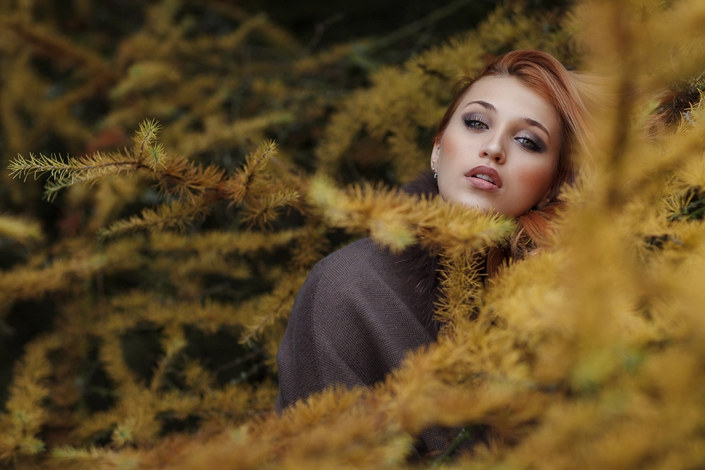 Portrait von Julia im Roten Moor