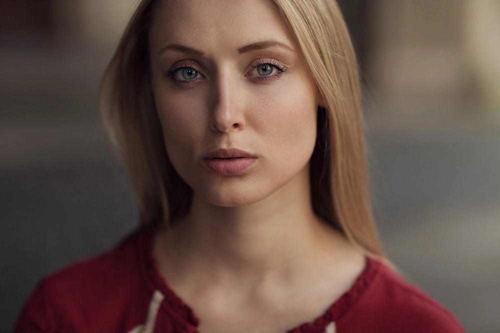 Portrait von Rebecca mit natürlichem Licht