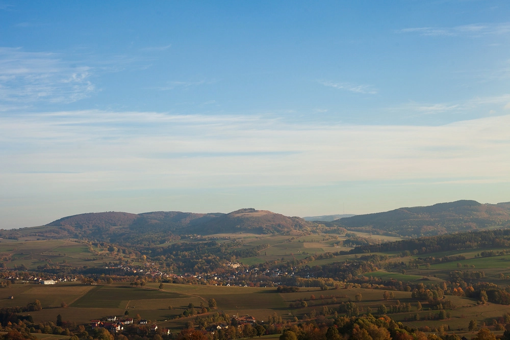 Landschaftsaufnahme vom Wachtküppel in der Rhön